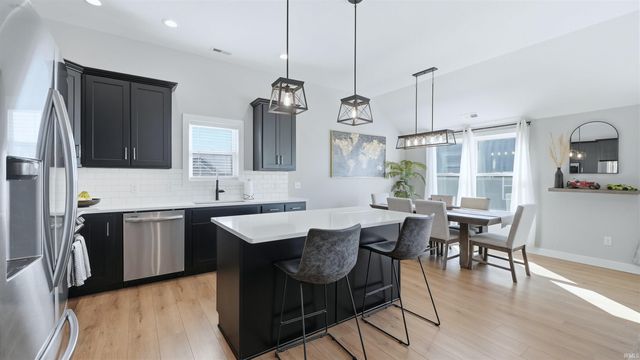 16987 Gokey Boulevard, Huntertown, IN 46748