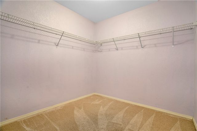 1449 S Holland Drive, Fayetteville, AR 72704