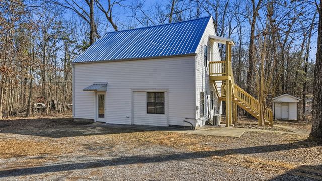 150 Cherokee Drive, Chatsworth, GA 30705