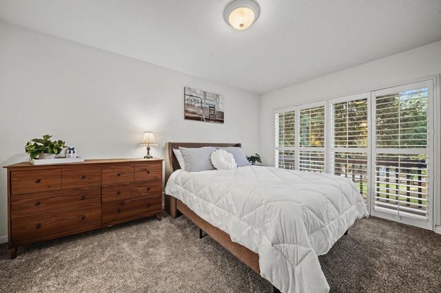 27390 Barton, Pioneer, CA 95666