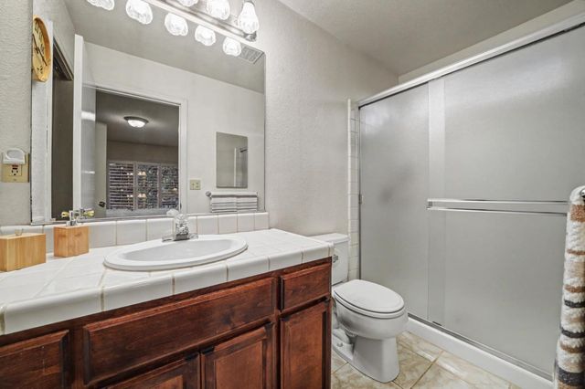 27390 Barton, Pioneer, CA 95666