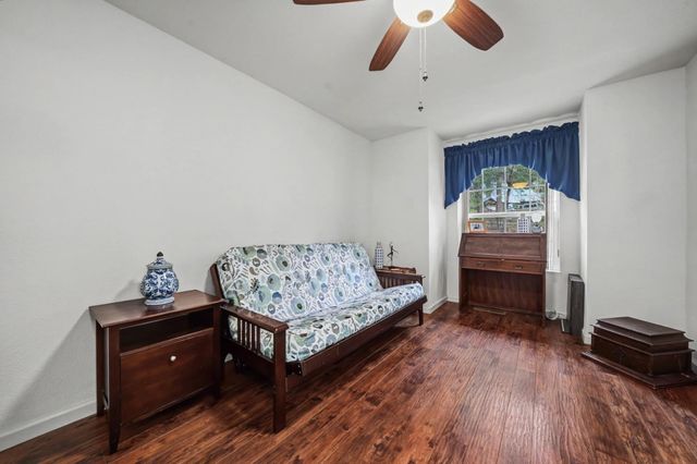 27390 Barton, Pioneer, CA 95666