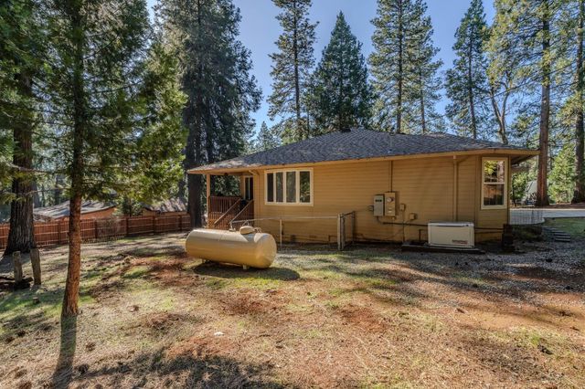 27390 Barton, Pioneer, CA 95666