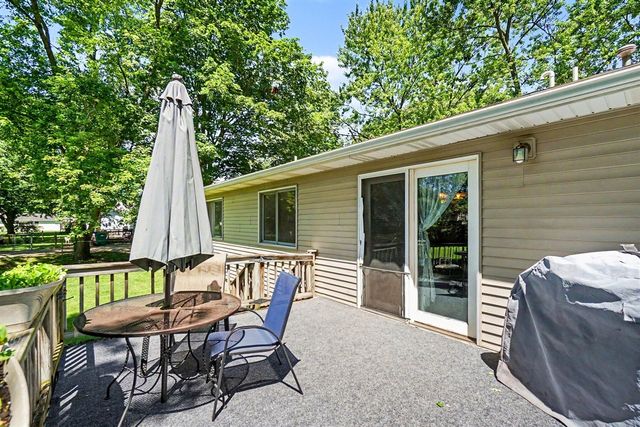 202 E Vermont Avenue, White Pigeon, MI 49099