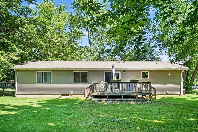 202 E Vermont Avenue, White Pigeon, MI 49099