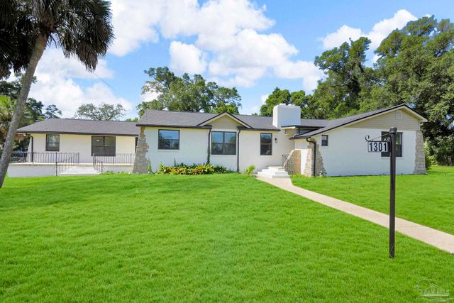 1301 W Lee St, Pensacola, FL 32501