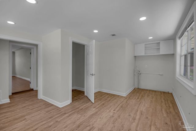 1301 W Lee St, Pensacola, FL 32501