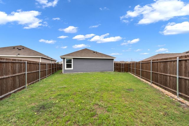 5816 Rockrose Lane, Princeton, TX 75407