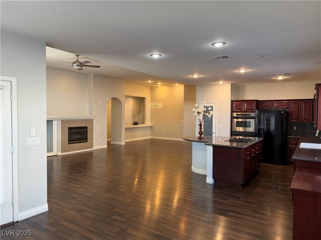 2846 Grande Valley Drive, Las Vegas, NV 89135