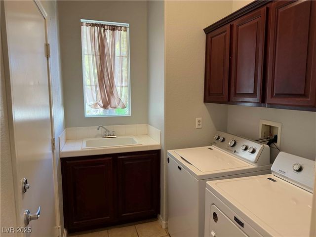 2846 Grande Valley Drive, Las Vegas, NV 89135