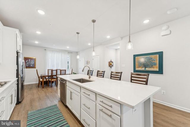 6025 SOHO WAY, Hyattsville, MD 20782