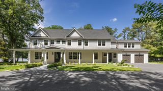 21 E CENTENNIAL DR, Medford, NJ 08055