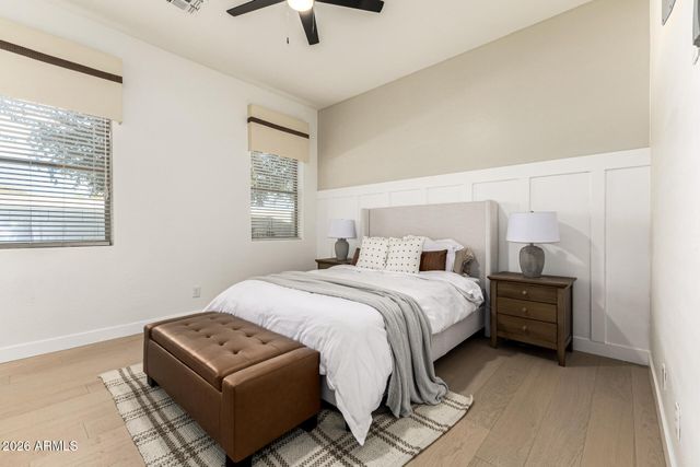 5421 S SANDSTONE Court, Gilbert, AZ 85298