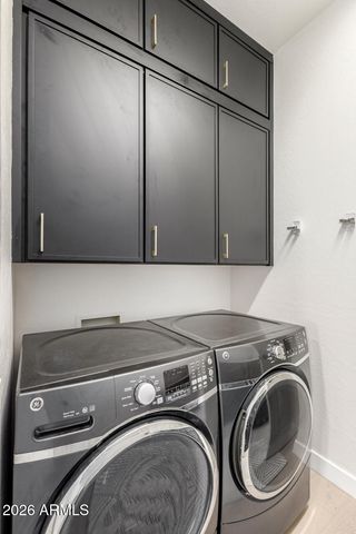 5421 S SANDSTONE Court, Gilbert, AZ 85298