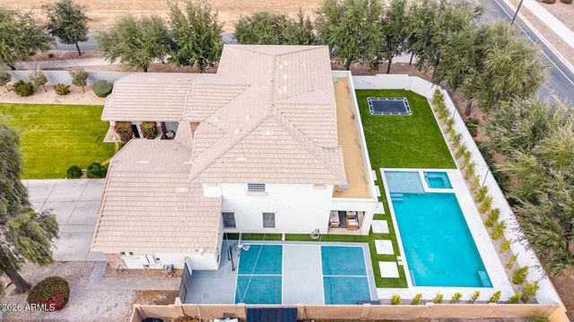 5421 S SANDSTONE Court, Gilbert, AZ 85298