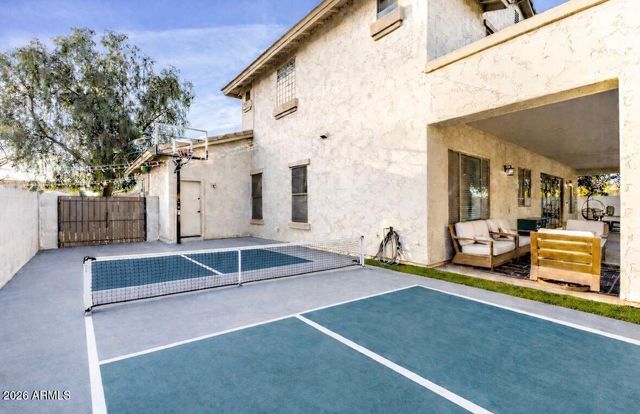 5421 S SANDSTONE Court, Gilbert, AZ 85298