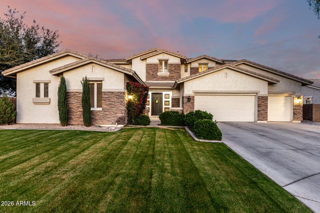 5421 S SANDSTONE Court, Gilbert, AZ 85298