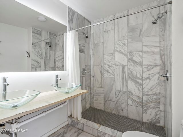 3560 E Wilds Road, Tucson, AZ 85739