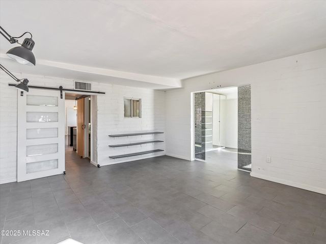 3560 E Wilds Road, Tucson, AZ 85739