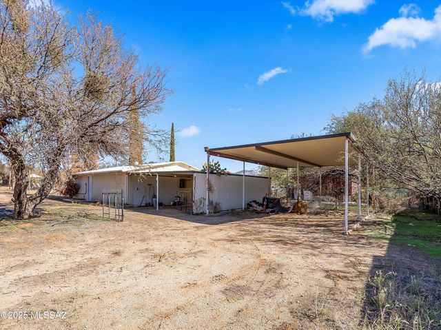 3560 E Wilds Road, Tucson, AZ 85739