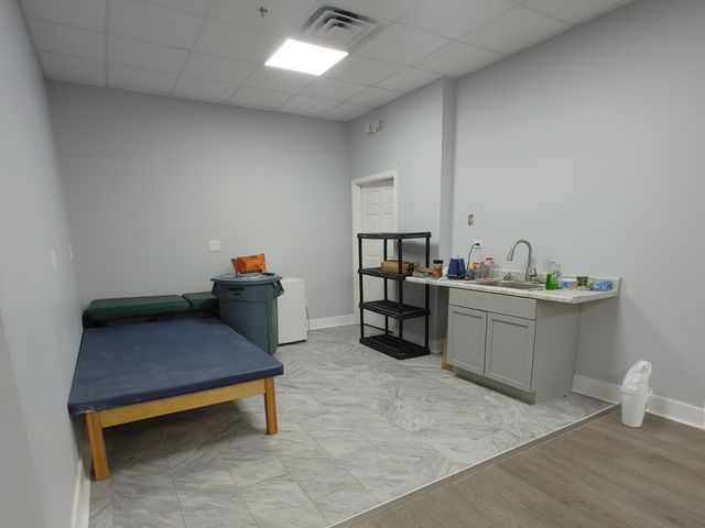 7901 W 159th Street A, Tinley Park, IL 60477