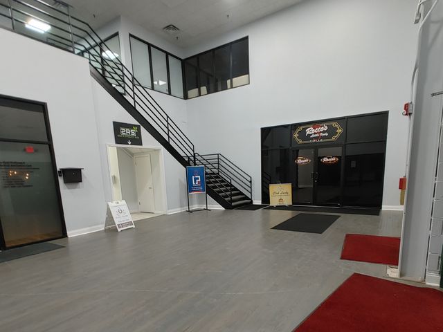 7901 W 159th Street A, Tinley Park, IL 60477