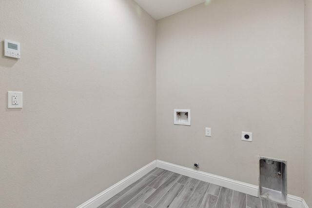 568 St Julien Drive, Madera, CA 93638