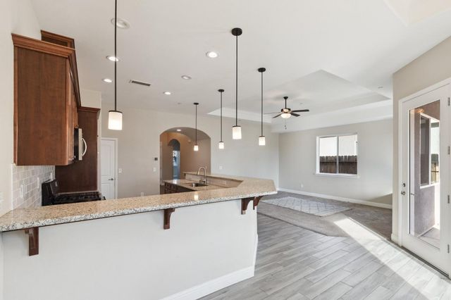 568 St Julien Drive, Madera, CA 93638