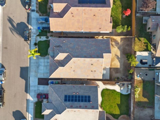 568 St Julien Drive, Madera, CA 93638