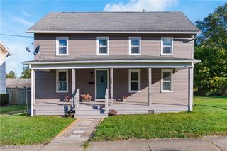 233 Nassau Street W, East Canton, OH 44730