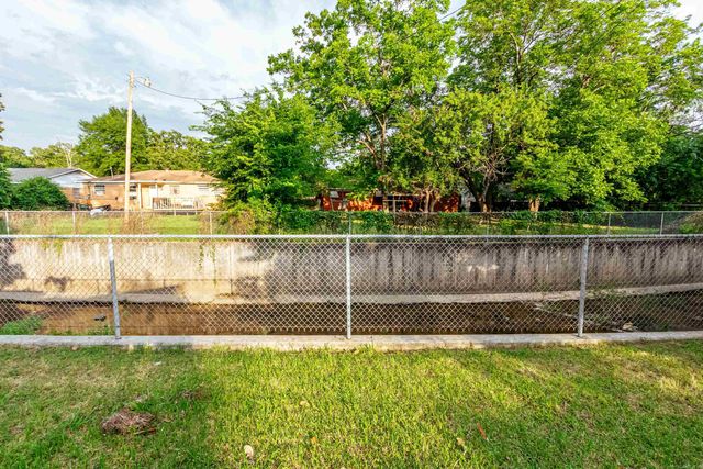 1505 HENDRIX Avenue, Little Rock, AR 72204