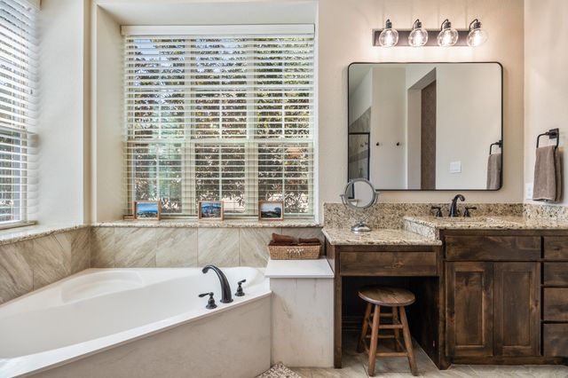 148 Claremont Drive, Ovilla, TX 75154