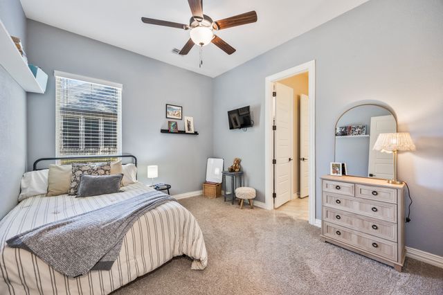 148 Claremont Drive, Ovilla, TX 75154