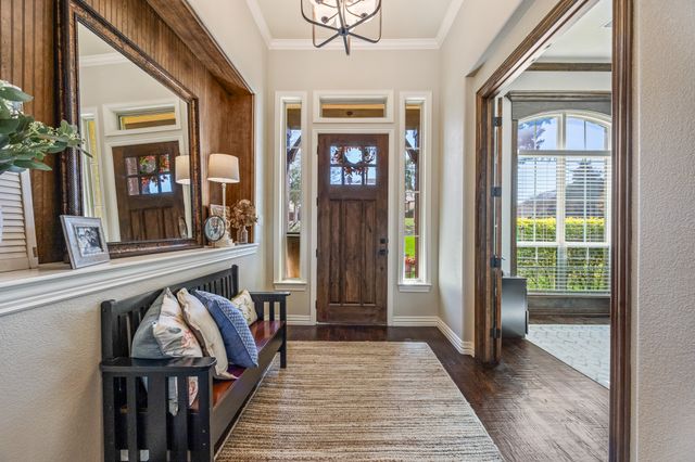 148 Claremont Drive, Ovilla, TX 75154