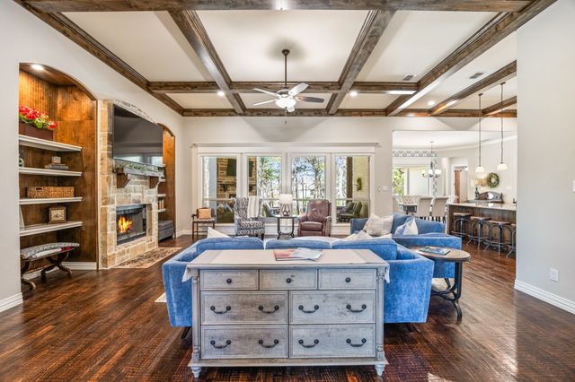 148 Claremont Drive, Ovilla, TX 75154