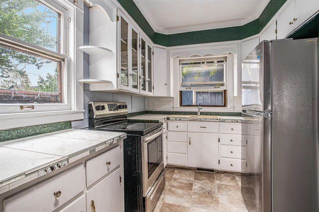 176 N Union Street, Battle Creek, MI 49017