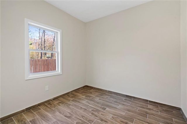 3323 Old Oaks Road, Buford, GA 30519