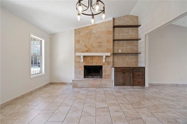 3323 Old Oaks Road, Buford, GA 30519