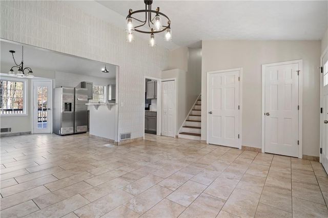 3323 Old Oaks Road, Buford, GA 30519