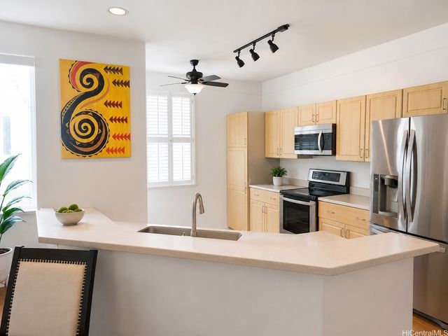 95-936 Wikao Street C102, Mililani, HI 96789