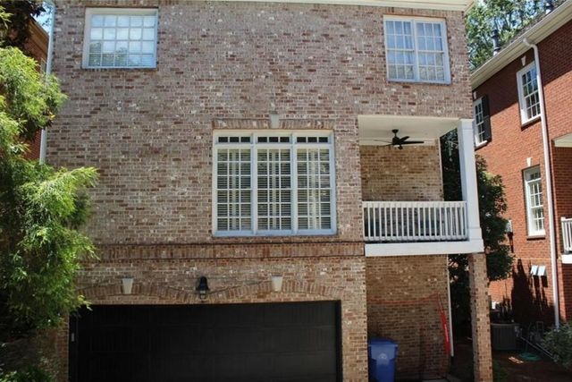 704 Longleaf Drive NE, Atlanta, GA 30342