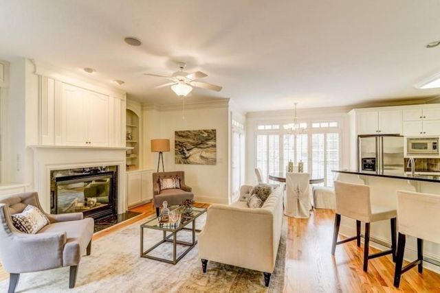 704 Longleaf Drive NE, Atlanta, GA 30342