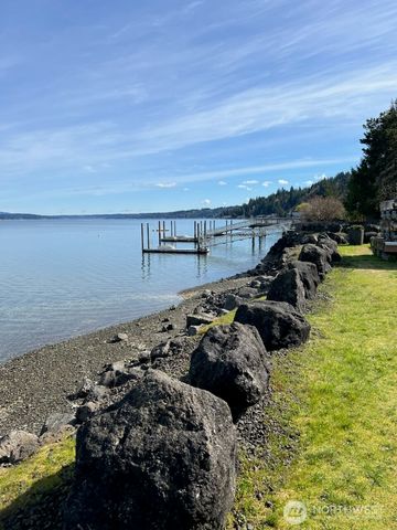 61 E woods Place, Belfair, WA 98528