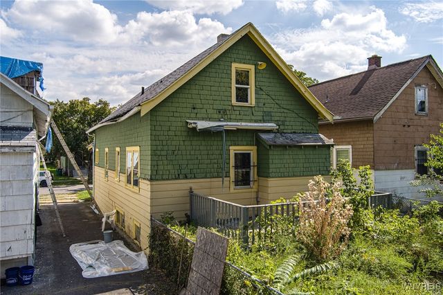 32 Schuele Avenue, Buffalo, NY 14215