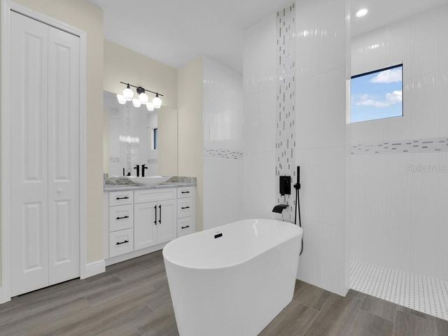 144 SW 28TH STREET, Cape Coral, FL 33914