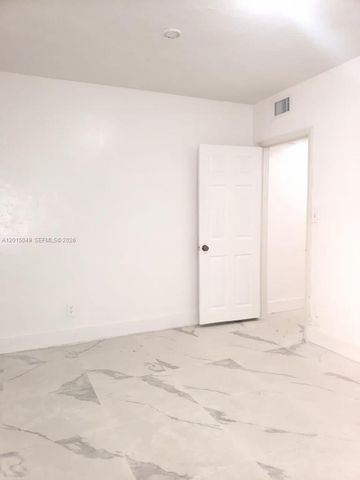 166 NW 68th Ter 166, Miami, FL 33150