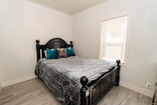 1131 Johnson Street, South Bend, IN 46628