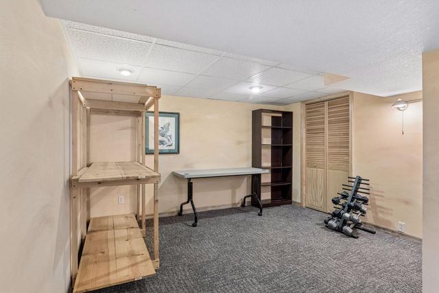 1988 Eldridge Avenue W, Roseville, MN 55113