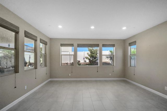 1845 Newton Ct, Escondido, CA 92026