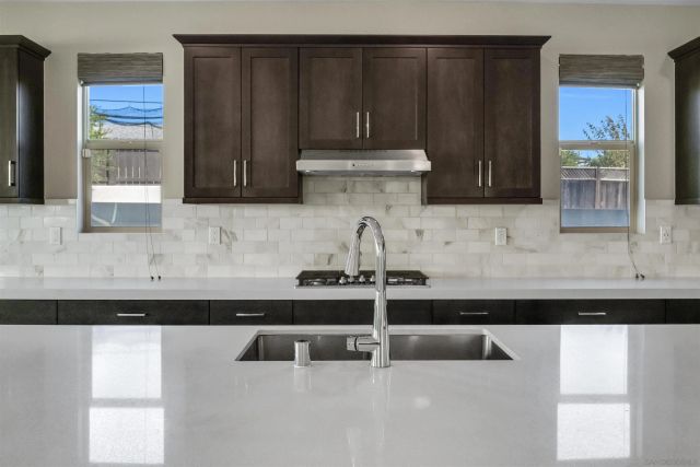 1845 Newton Ct, Escondido, CA 92026